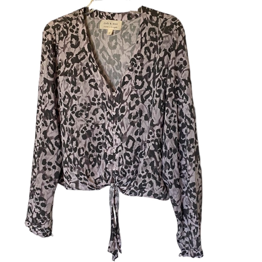 Cloth & Stone Leopard Print Top